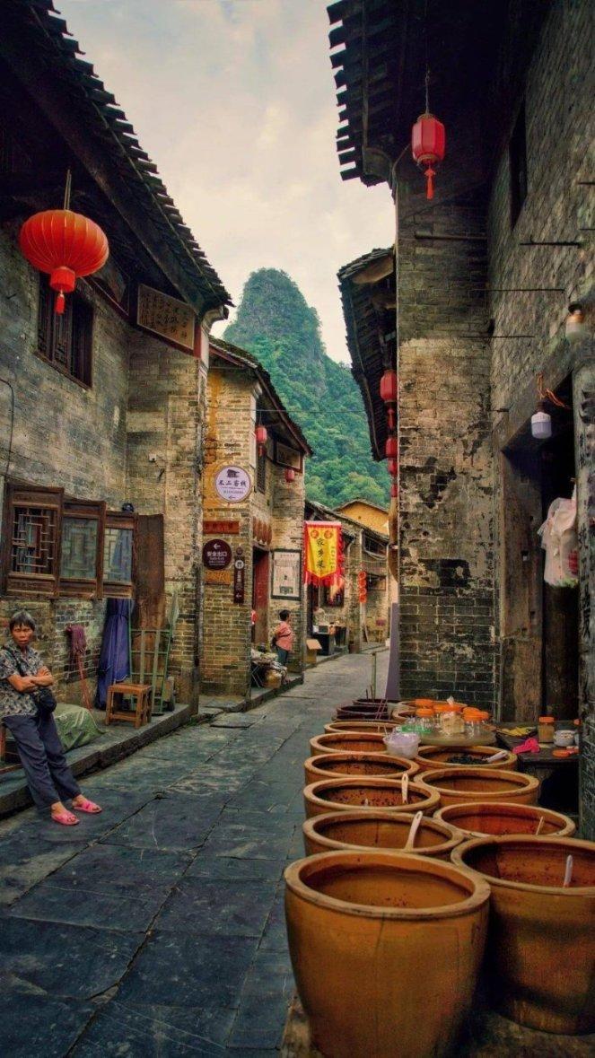 哔哩哔哩向前冲是一个新节目，你知道有谁去了吗？